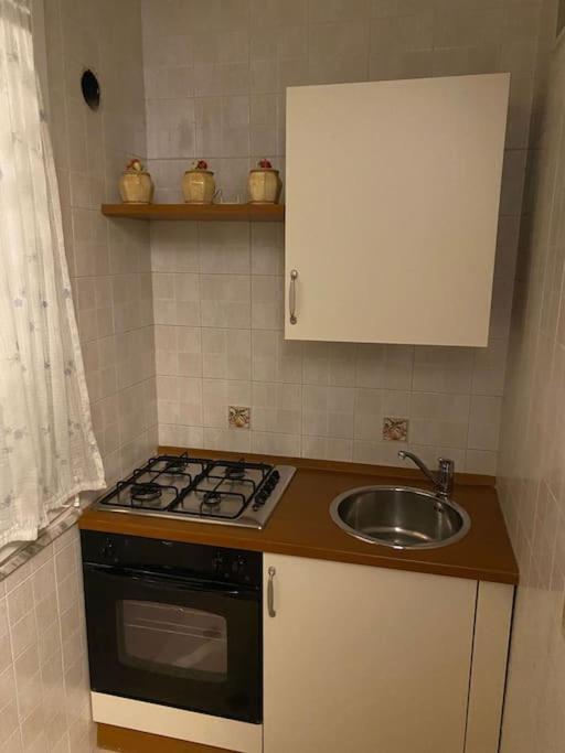 Enry Station House Apartamento Bari Exterior foto